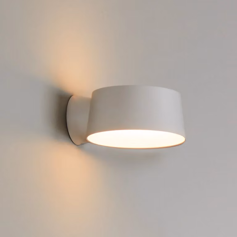 Loom Design Cookie wandlamp White - Modern aluminium LED wandlamp voor de woonkamer