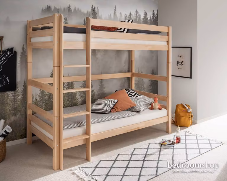 Bedroomshop Stapelbed Sky van massief hout voor de kinderkamer