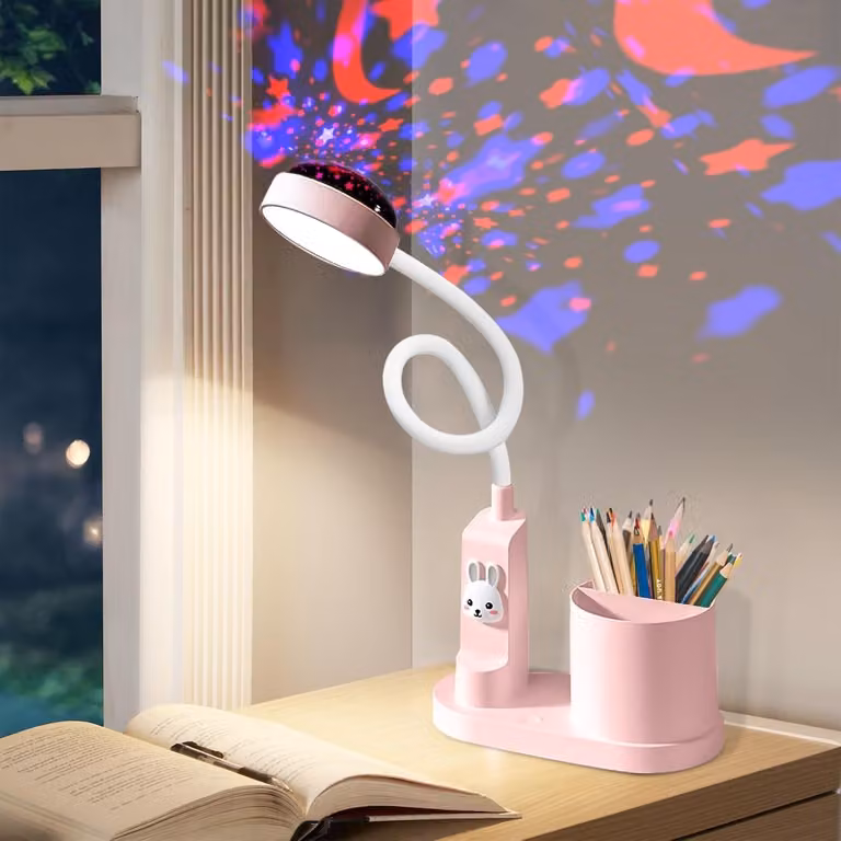 Dimbare LED Kinderbureau Lamp met Penhouder en Sterrenprojectie, Oplaadbaar (Roze)