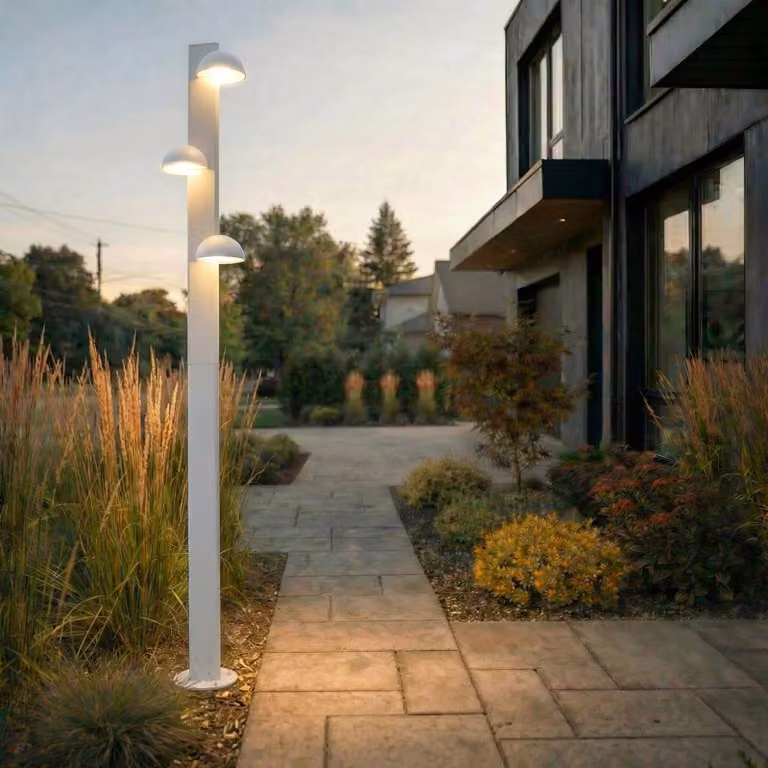 Lucande Velira LED buitenlamp voor in de tuin, 3-lamps, grijs/wit, Hoogte: 220 cm
