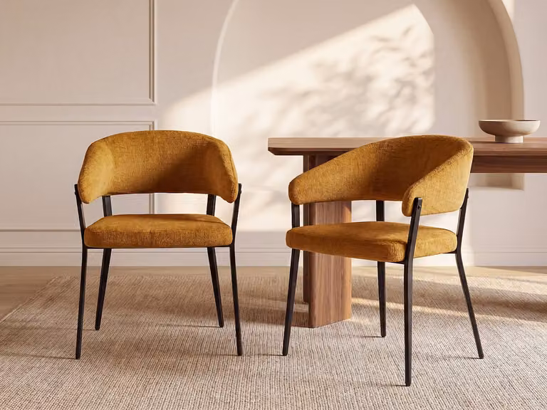 AVRELA Set van 2 stoelen met armleuningen, stof en zwart metaal, Mosterdgeel
