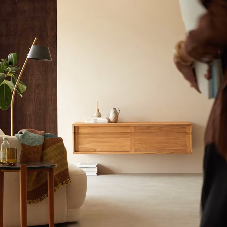 Tikamoon Modern Teakhouten TV-meubel - Bruin - B: 140 cm, D: 40 cm, H: 35 cm