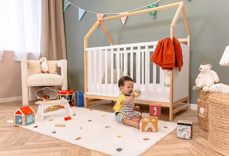 Hypnia Meegroeibed Celeste - Wit - Scandinavisch Design - Massief Grenenhout met Huisframe