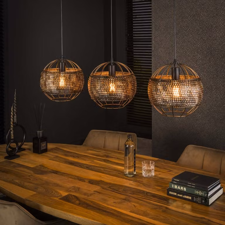 Lyora Armor hanglamp van aluminium met 3 ronde kappen van Ø 30 cm