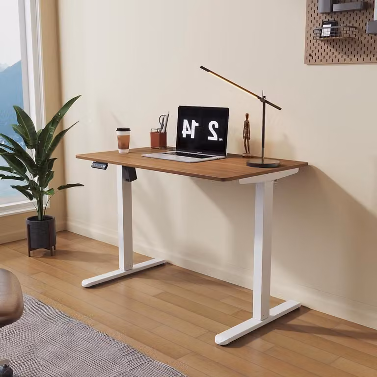 Elektrisch verstelbaar bureau voor thuiswerken met 3 geheugenfuncties, Walnoot, B: 100 cm, D: 60 cm
