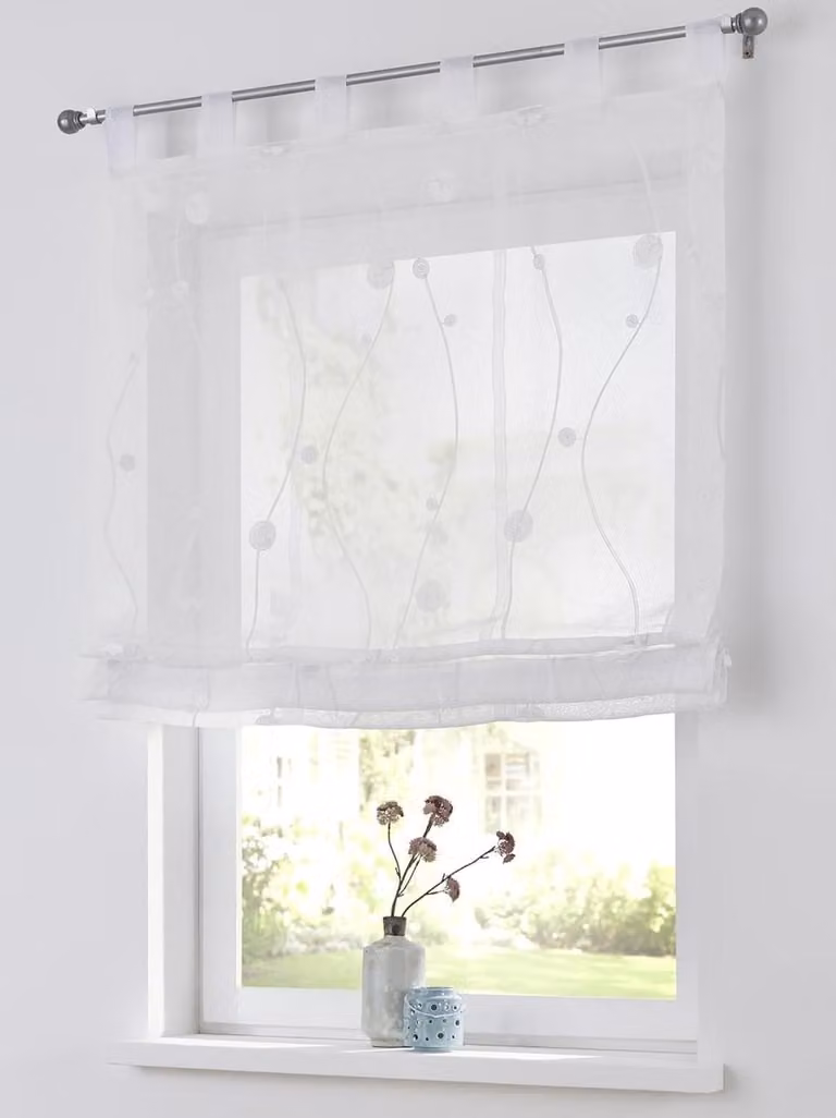 Wit Vouwgordijn met lussen en discreet borduurwerk - 60 x 140 cm
