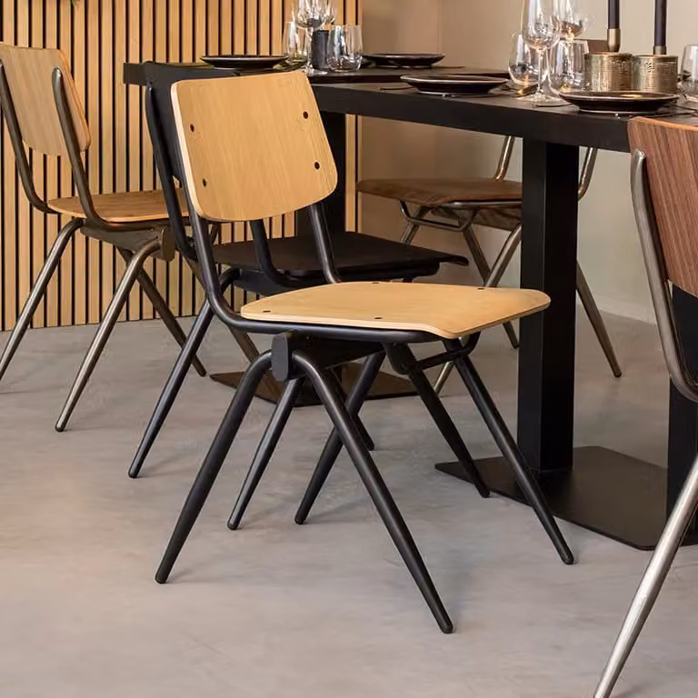 Label51 Eetkamerstoel Solid - Naturel Hout met Zwart Metalen Frame