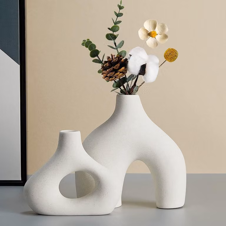 Set van 2 witte keramische vazen voor moderne boho en minimalistische decoratie