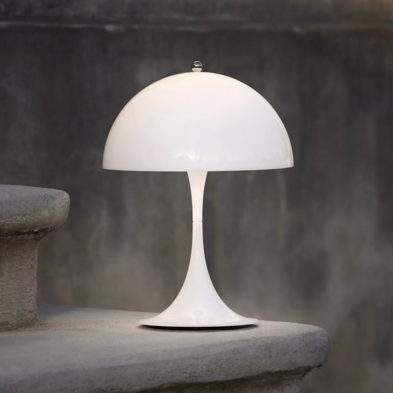 Louis Poulsen Panthella 250 Portable LED Tafellamp - Wit - Dimbare Oplaadbare Lamp