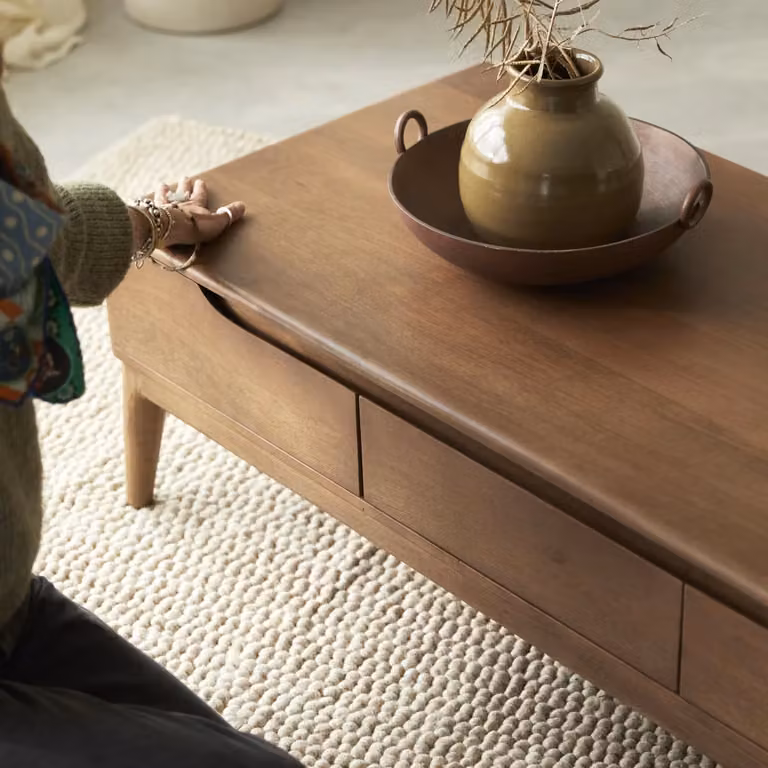 Tikamoon Gabrielle Salontafel van massief mangohout - Bruin - B: 135 cm, D: 60 cm, H: 40 cm