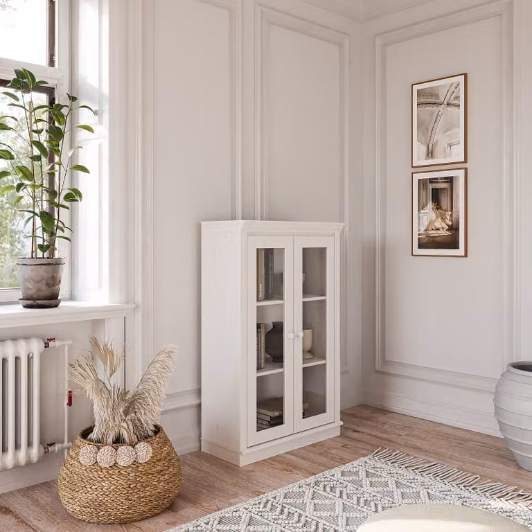 home24 Houten kast met glasdeuren, wit grenenhout, B/D/H: 119 x 37 x 74 cm