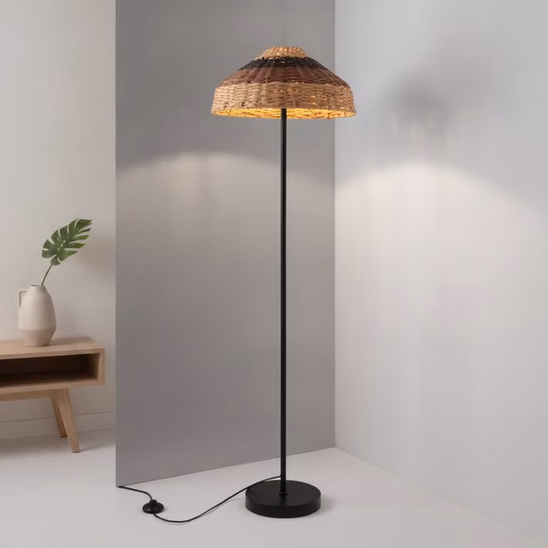 Lyora Vloerlamp Caro zwart en bruin met rotan en aluminium Ø 46 cm