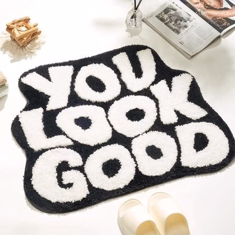 Trendy zwart-wit badmat met antislip voor jouw badkamerdecoratie