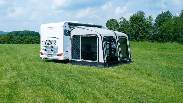 Westfield Vega 330 2.0 met een instelhoogte van 255-285 cm