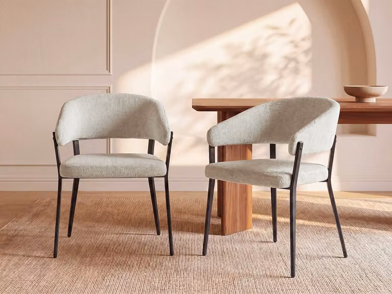 Set van 6 AVRELA eetkamerstoelen met armleuningen, beige stof en zwart metaal