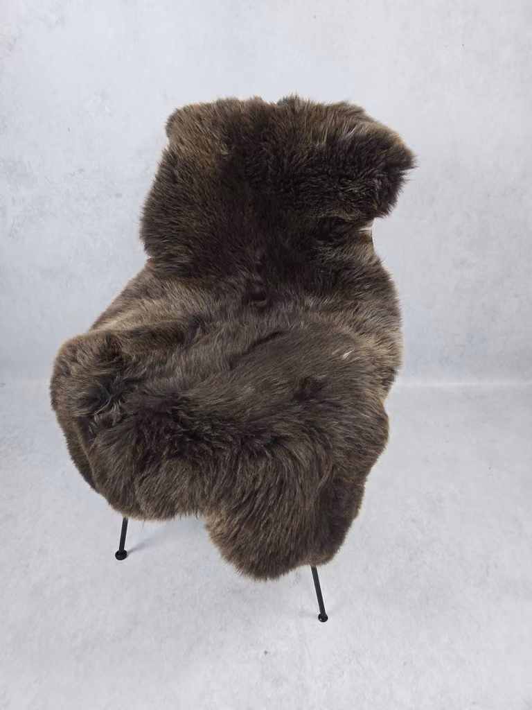 Bèèèhst Genôch Schapenvacht Bruin 100% echte wol 115 x 95 cm