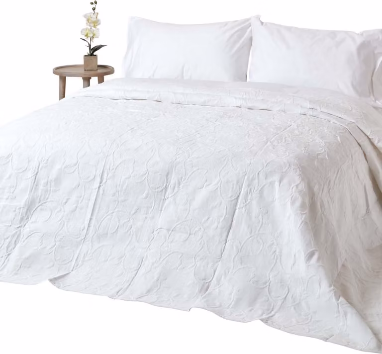 Homescapes Witte Matelassé Sprei voor volwassenen, 180 x 260 cm