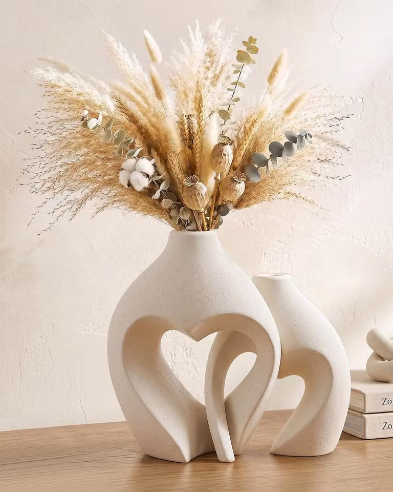 Set van 2 Witte Hartvormige Keramieken Vazen - Scandinavische Minimalistische Decoratie voor Woonkamer en Kantoor
