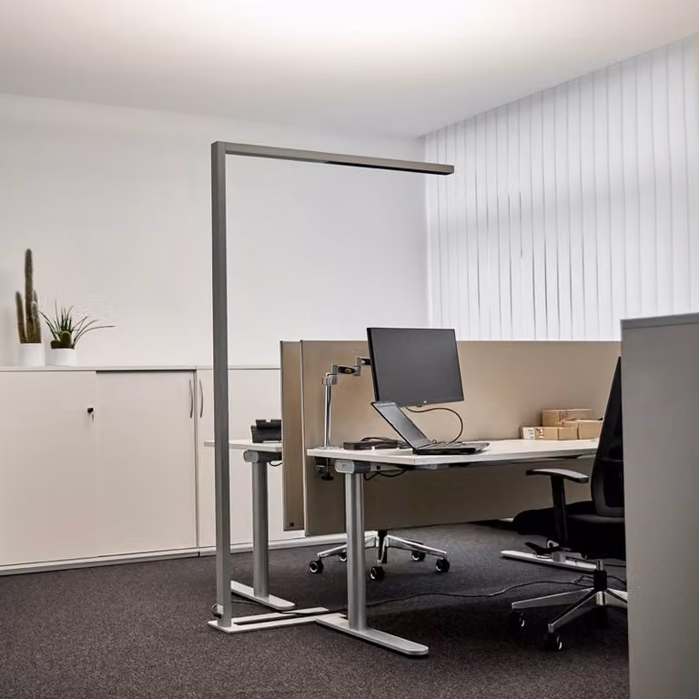 Arcchio Jolinda Vloerlamp - Modern - Zilver/Grijs - Aluminium - Dimbaar