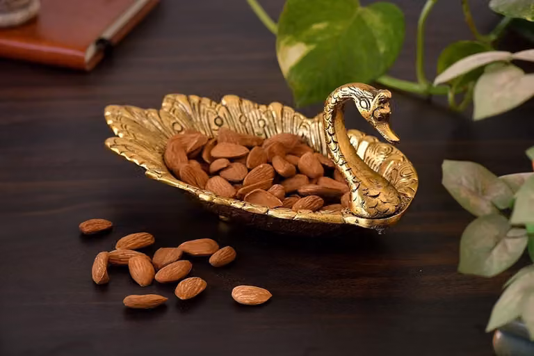 Handgemaakt Metalen Fruit Dienblad - Snack Schaal - Goud - 17,8 x 8,9 cm