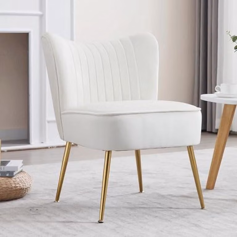 Beige Fluwelen Wingback Hoekstoel met Gouden Benen voor de Woonkamer