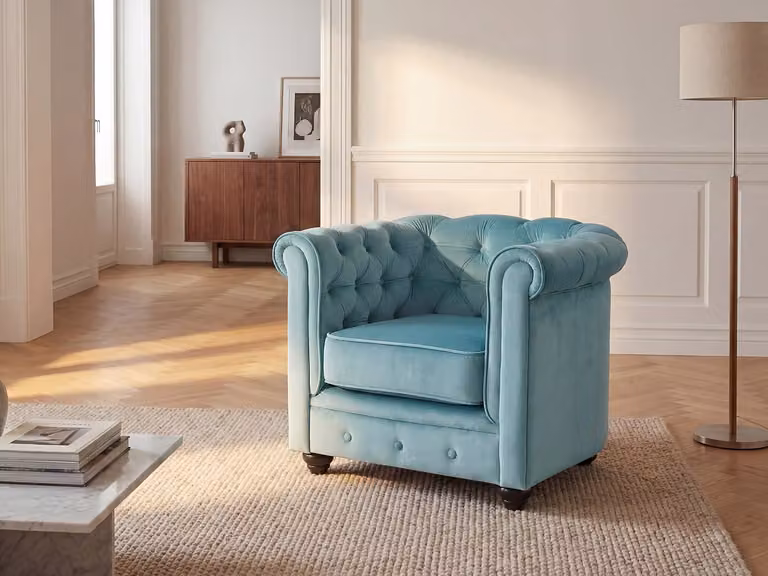 Vente-unique Chesterfield fauteuil van blauw velours