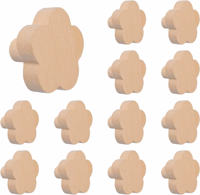 Set van 12 glad gepolijste houten bloem knoppen voor lades en meubels in beige