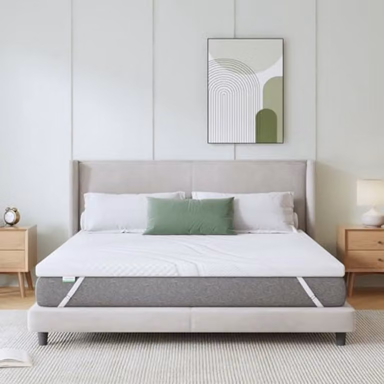 Comfortabele traagschuim matras topper voor volwassenen met antislipdesign
