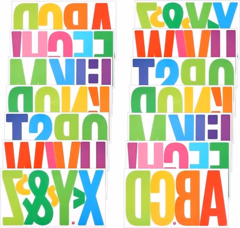 76 Stuks Grote Vinyl Letter Stickers voor Wanddecoratie - Kleurrijke Hoofdletters, Waterdicht en Zelfklevend