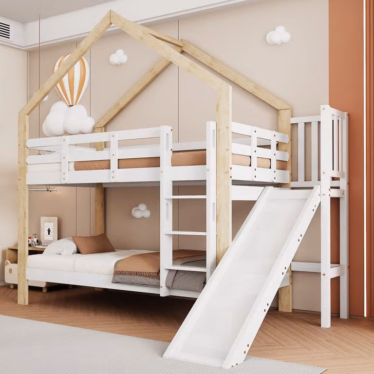 Stapelbed voor de kinderkamer met USB-aansluiting en huisframe, Wit en Naturel, 90 x 200 cm