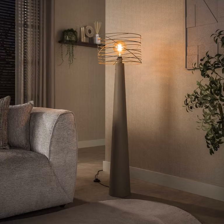 Lyora Vloerlamp Curl met draad kap in beige - H 145 x B 40 x D 40 cm
