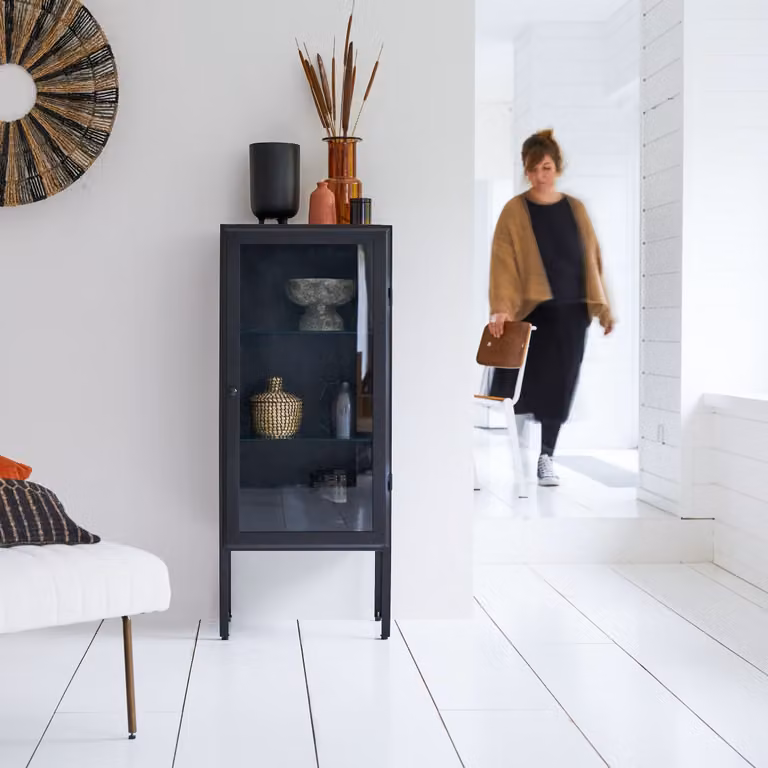 Tikamoon Straight Vitrinekast Industrial - Zwart - Metaal en Glas