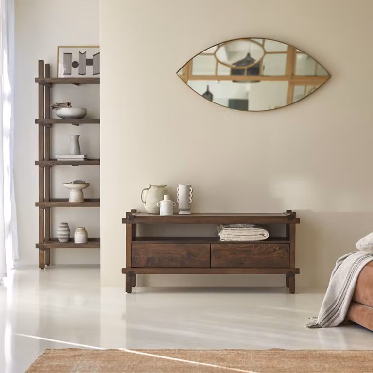 Tikamoon Arko Tv-meubel van massief mangohout met 2 laden - Bruin - B: 121 cm, D: 40 cm, H: 56 cm
