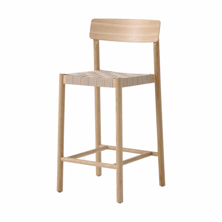 &Tradition Betty TK12 Counter Chair barkruk, Natuurkleurig linnen en gelakt eikenhout, Hoogte: 65 cm