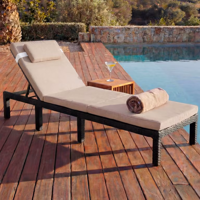 Mendler Poly-Rattan ligbed HWC-A51 relaxstoel in antraciet met crème kussen