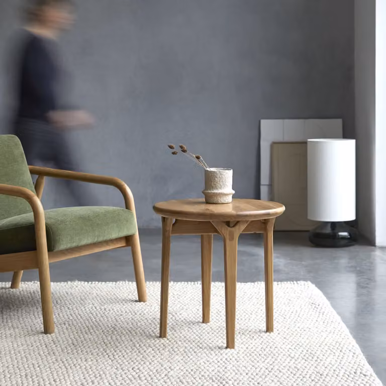 Tikamoon Scandinavisch Bijzettafeltje van Massief Eikenhout - Bruin - B: 50 cm, D: 50 cm, H: 50 cm