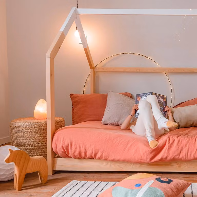 Hypnia Bedhuisje Céleste voor kinderen, Roze, Massief grenen hout, 90 x 190 cm