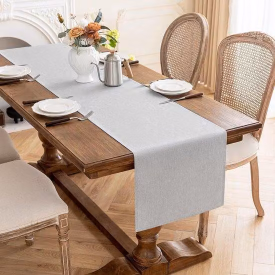 Waterafstotende tafelrunner van polyester, lichtgrijs, B: 40 cm, L: 180 cm