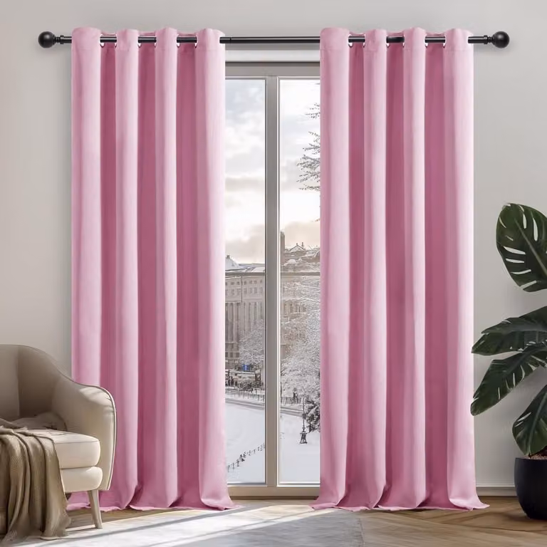 Verduisterende en isolerende paneelgordijnen voor een rustige slaapkamer, Roze, 107 x 214 cm