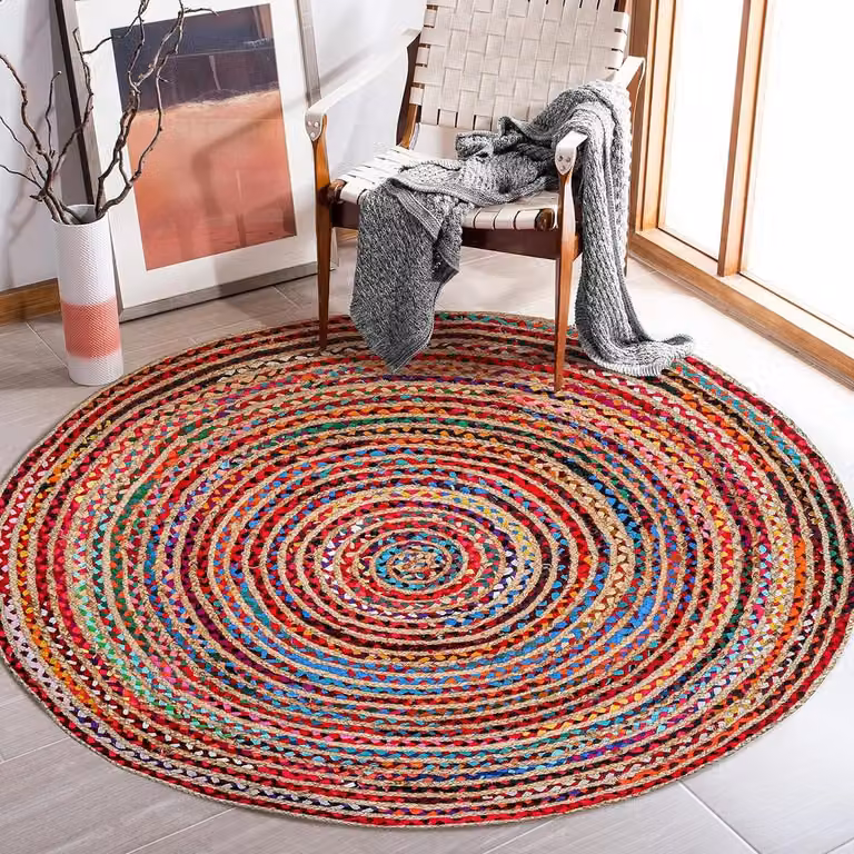 Handgeweven rond Chindi vloerkleed van kleurrijk jute voor een boho interieur