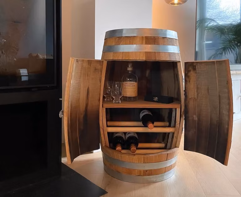 Chardonnay Wijnkast met 110 liter capaciteit en ruimte voor 18 flessen