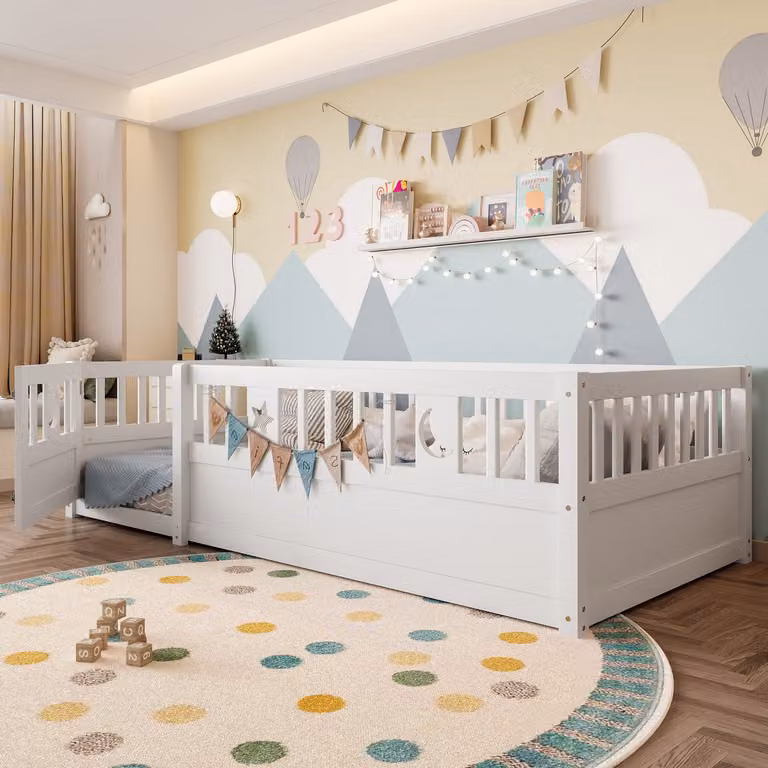 Wit houten kinderbed met veiligheidsrek en sterren en maan, 90 x 190 cm