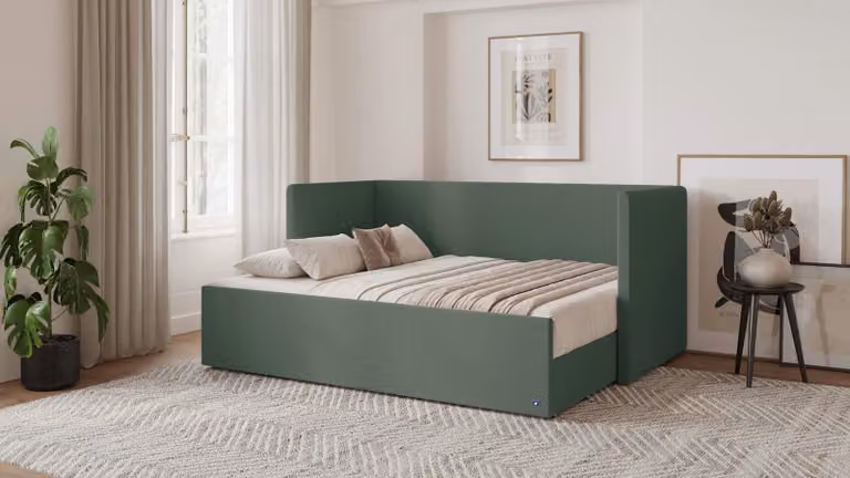 BRUNO logeerbed mosgroen met matras en lattenbodem B/D/H: 160 x 200 cm