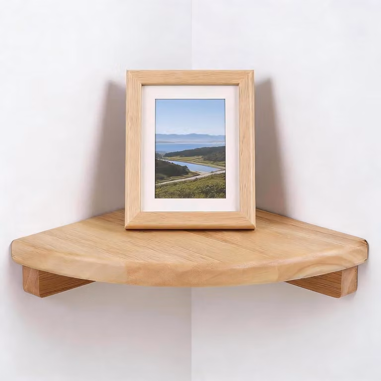 Massief houten hoekplank voor wandmontage in licht hout, breedte: 18 cm