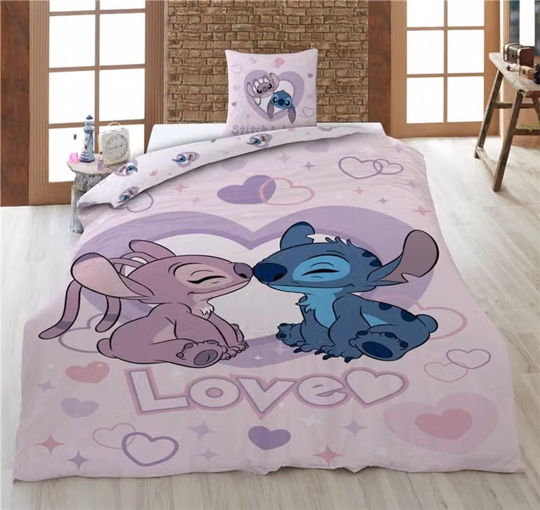 Disney Lilo & Stitch Stitch Angel Love Dekbedovertrek met Kussensloop - Roze - Eenpersoons - 140 x 200 cm - Katoen en Polyester