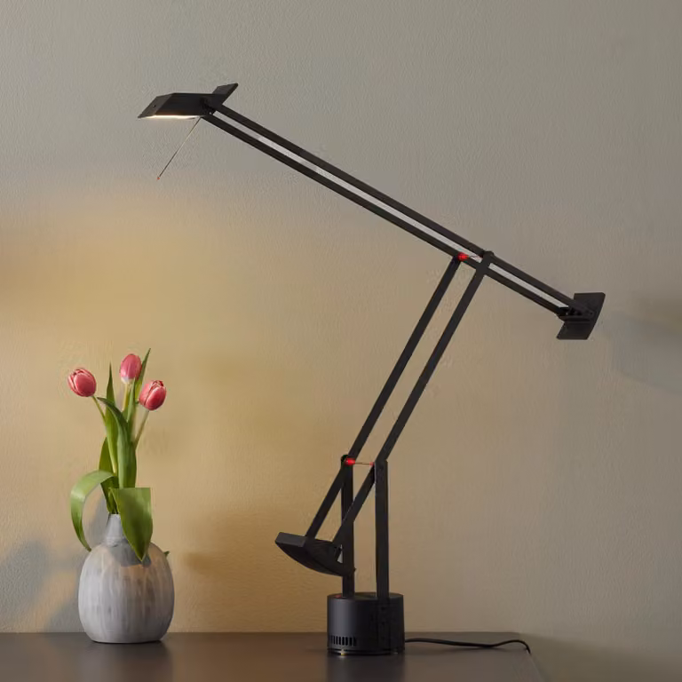 Artemide Tizio T Tafellamp Zwart - LED - Designerlamp voor kantoor en thuis