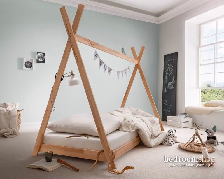 WigWam Kinderbed van massief hout voor de kinderkamer