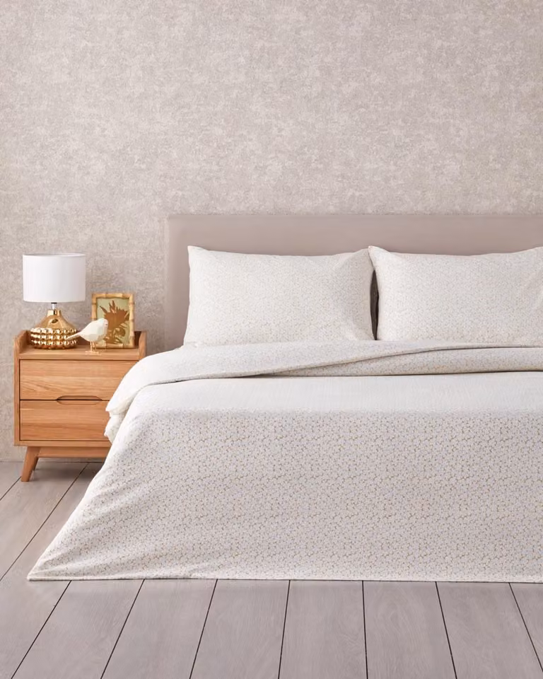 English Home Sweet Violet Dekbedovertrek Set met Laken en Kussensloop - Geel - Easy Iron