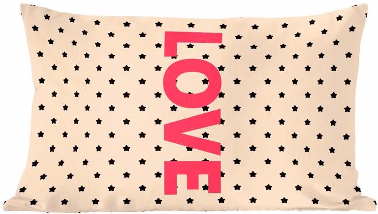 Sierkussen Love met stippen voor de woonkamer - Roze - 50 x 30 cm